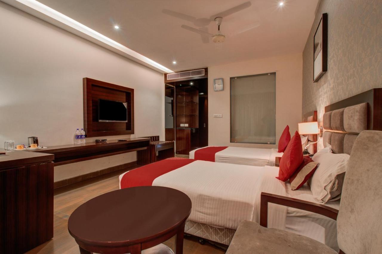 Oyo 3575 The Wave International Hotel Jamshedpur Ngoại thất bức ảnh